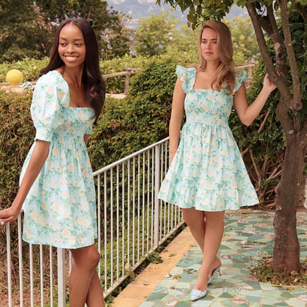 Hill House Elizabeth Nap Dress in Blue Roses